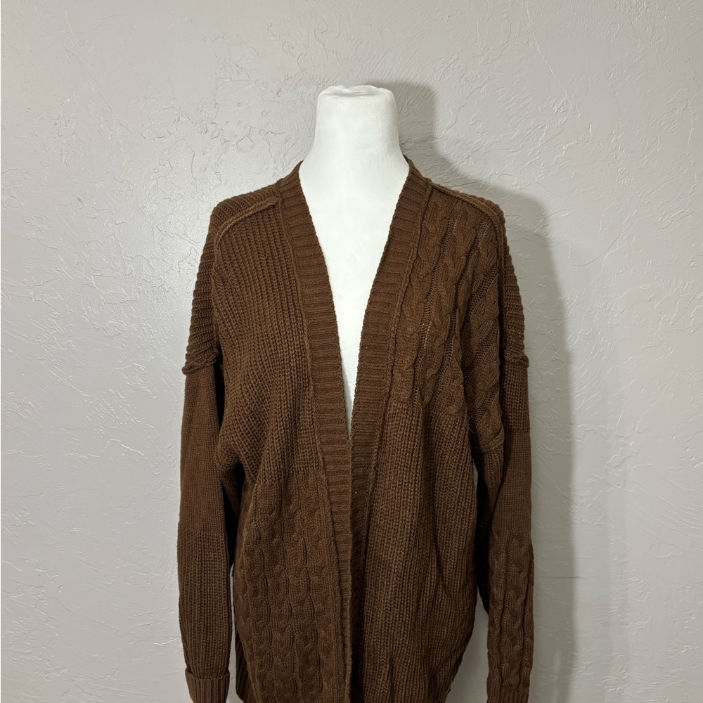 Elegant Brown Cable Knit Cardigan